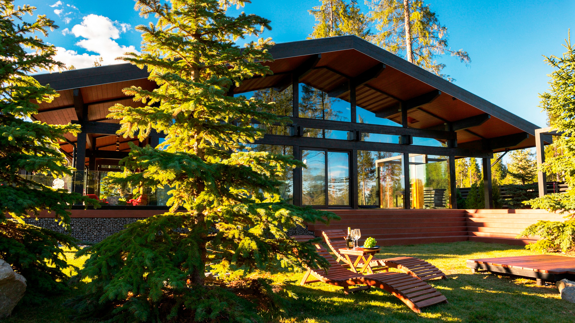 Дом 373 м² на участке 16 соток