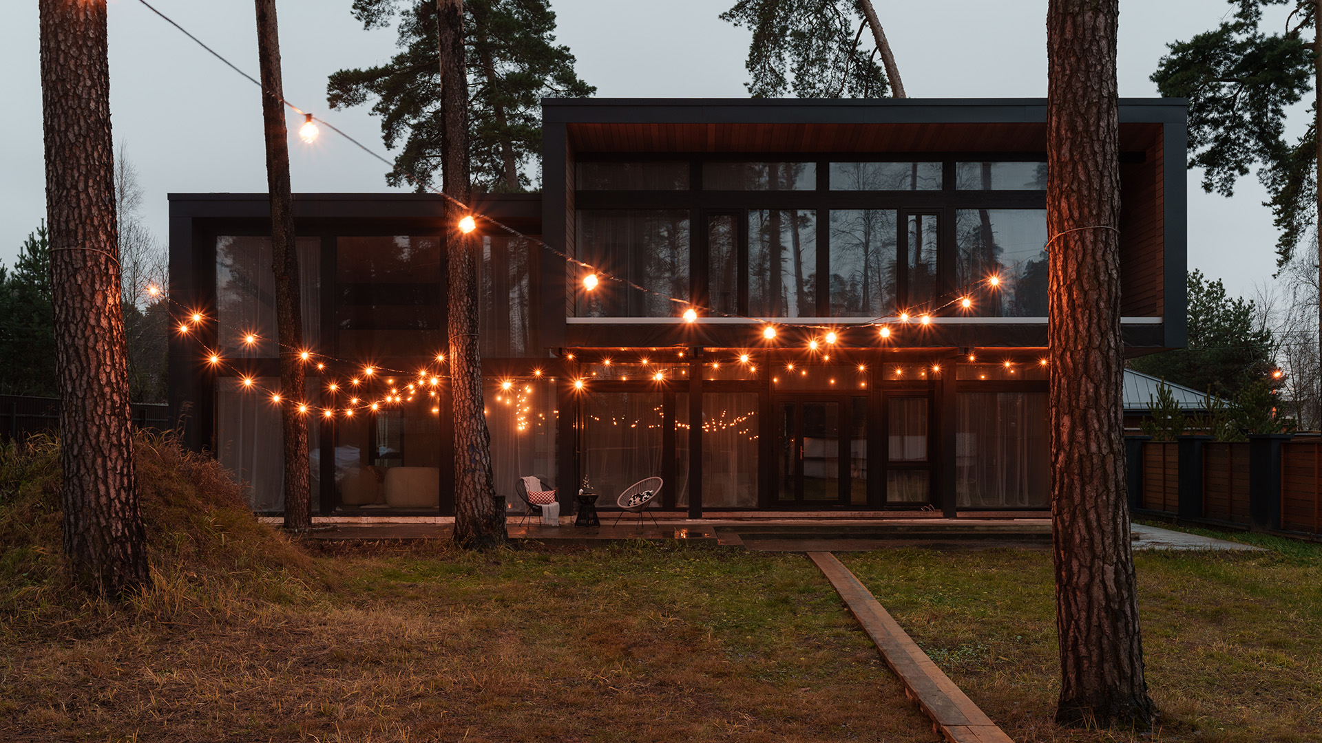 Дом 210 м² на участке 9 соток