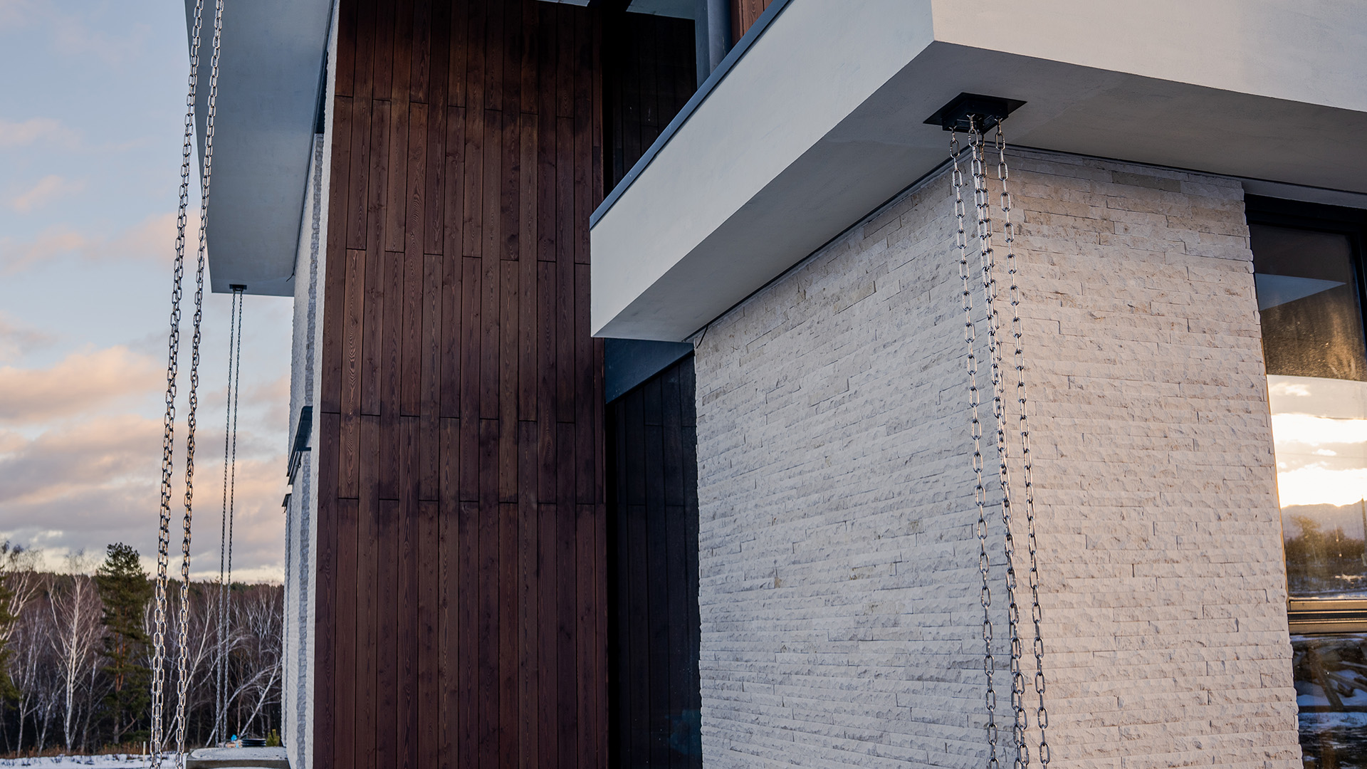 Дом 270 м² на участке 9,95 сот